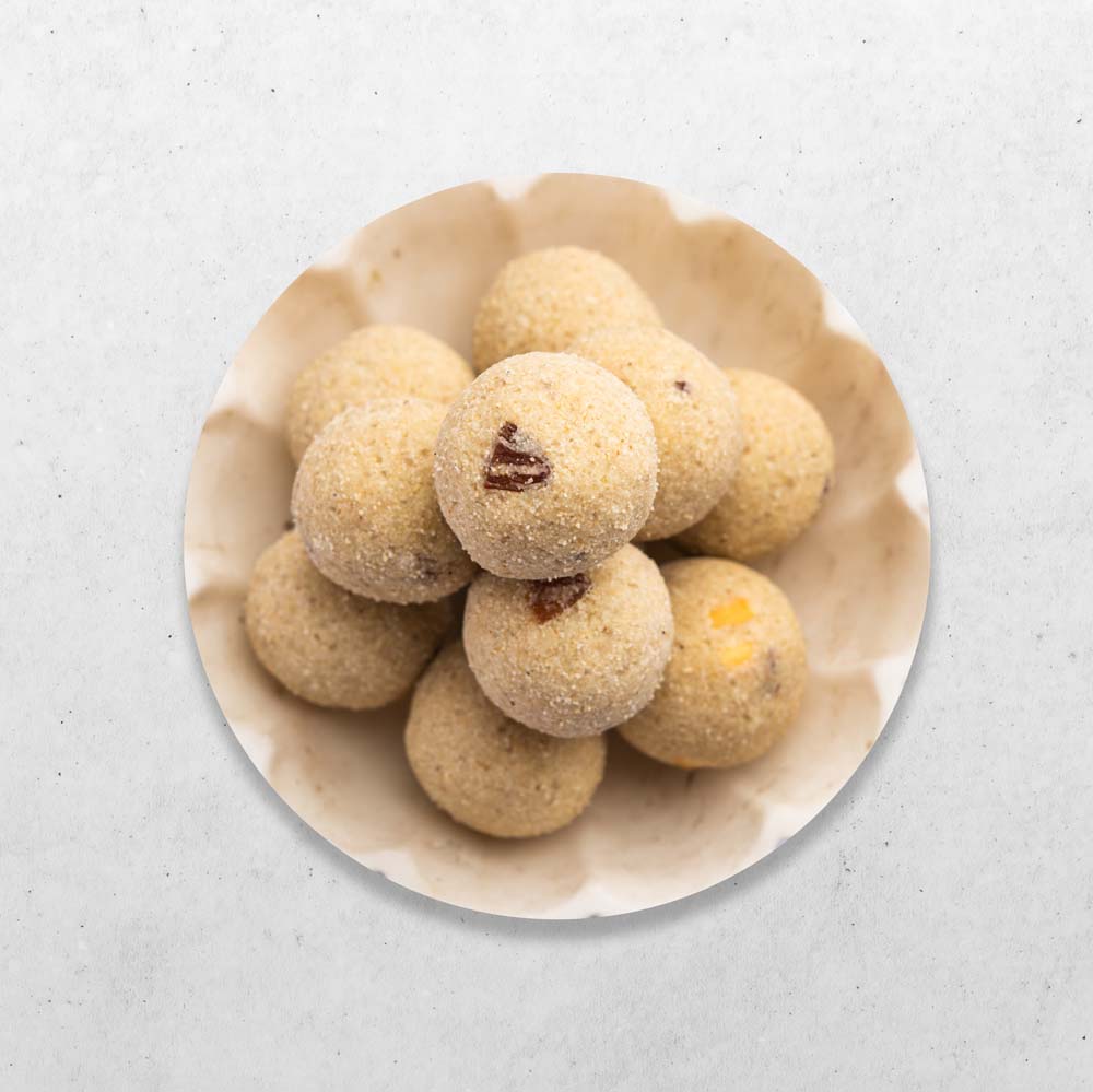 Laddu - Rawa-Naral Ladoo (8-10 pcs)