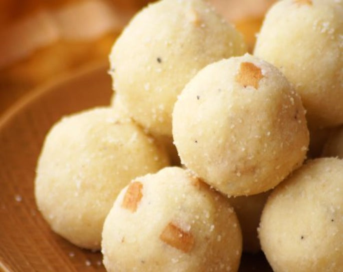 Laddu - Rawa-Naral Ladoo (8-10 pcs)