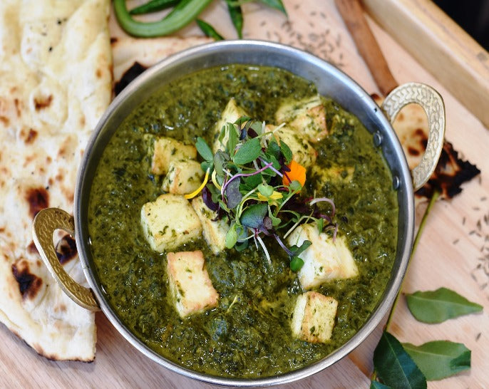 Palak Paneer made of Spinach and Paneer